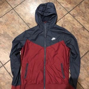 (SOLD)Nike windbreaker windrunner